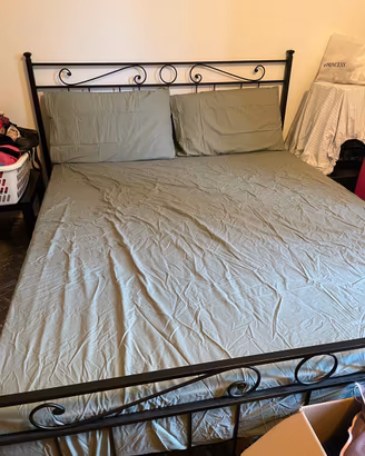 Struttura letto matrimoniale metallo con rete