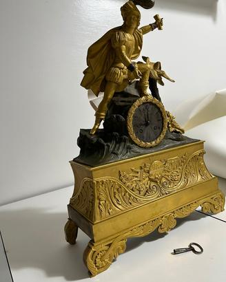 Pendolo del 700 con cavaliere 