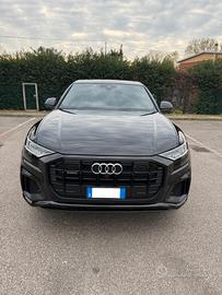 Audi Q8 50 QUATTRO 3.0 TDI S-LINE - FULL OPT. - TE