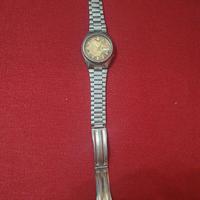 OROLOGO SEIKO CON GIORNI DELLA SETTIMANA IN ARABO