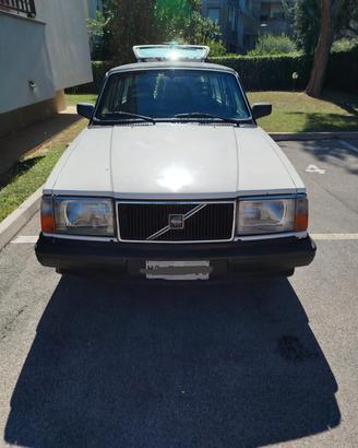 Volvo 240