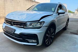 Volkswagen Tiguan 2.0 BiTDI SCR DSG 4MOTION Advanc
