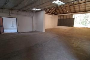 Capannone a Triuggio