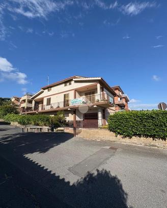VILLA SINGOLA A ALBANO LAZIALE