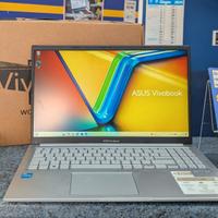 Notebook Asus i3 12 gen 500 SSD Ram 8 Gb nuovo