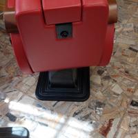  2 postazioni da barbiere e 2 poltrone