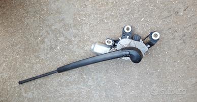 Spazzola posteriore q3 originale