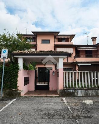 2 LOCALI A GALGAGNANO