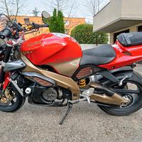 Aprilia tuono rsv 1000