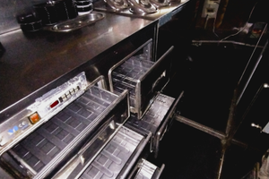 Storico BAR pronto, arredato, bancone nuovo e pre