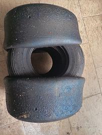 gomme kart vega rosse