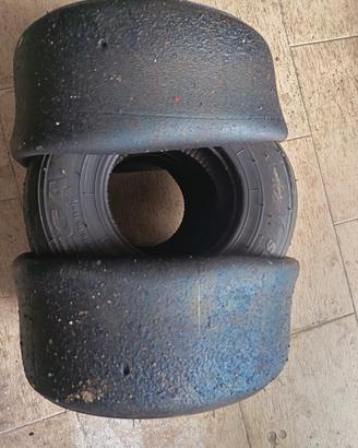 gomme kart vega rosse