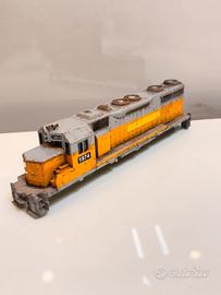 locomotiva Union Pacific GP40 in scala HO (1:87).