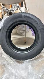 Pneumatici invernali Continental 215/65 R16 NUOVI