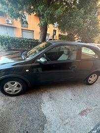 OPEL AG CORSA C BA11 ANNO 2001