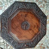 Tavolino indiano ottagonale in legno interamente s