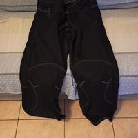 Pantalone moto.