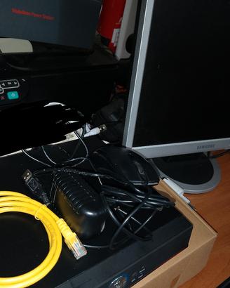 dvr + monitor videosorveglianza 