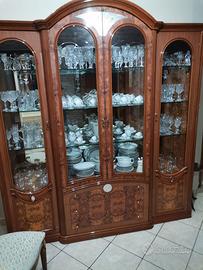 SI VENDE PARETE ATTREZZATA