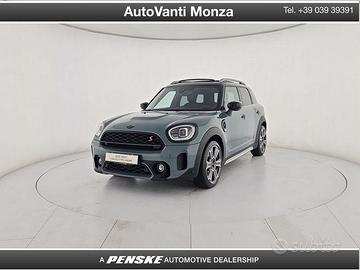 MINI Countryman Mini 2.0 Cooper S Essential a...