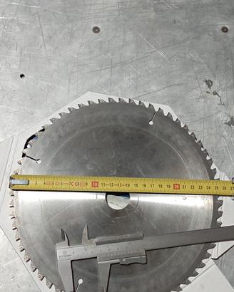Lama circolare per troncatrice da banco 258 mm.