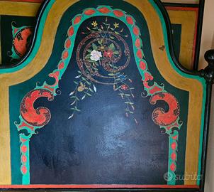 testiera cornice letto decorativa