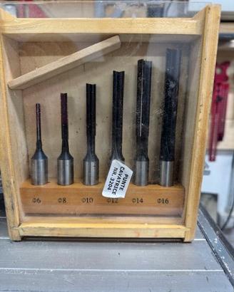 Scatola in legno con punte cavatrice nuove Damato