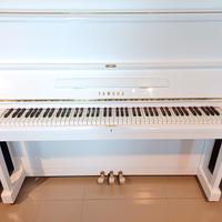 Pianoforte verticale YAMAHA U1 H bianco