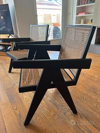 Due sedie a poltrona in vimini