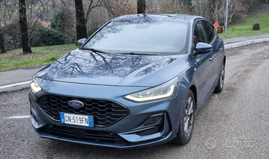 Ford Focus ST-line X 125cv