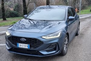Ford Focus ST-line X 125cv