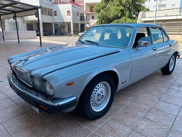 Jaguar Sovereign 4.2