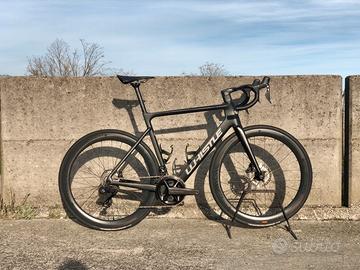 WHISTLE Vaero 2025 -L- Shimano Ultegra Di2 12V