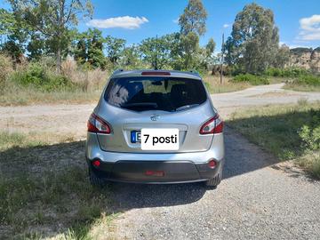 Nissan Qashqai 2.0 dCi n-tec 7 posti