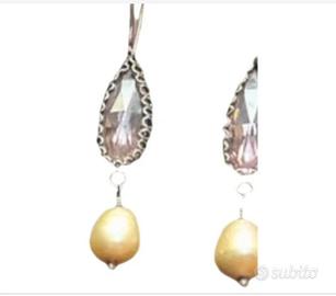 Yvone Christa. Orecchini argento pietre e perle