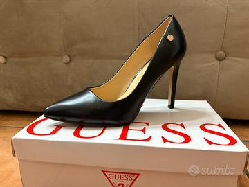 GUESS donna , taglia 38-perfette, usate pochissimo