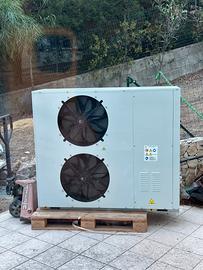 Pompa di calore aria-acqua 25kW trifase