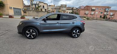 NISSAN Qashqai 2ª serie - 2015