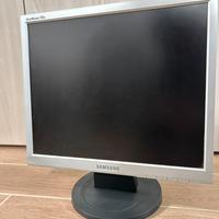 Monitor Samsung 17’’ (4:3/5:4)