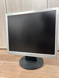 Monitor Samsung 17’’ (4:3/5:4)