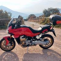Guzzi V100 mandello