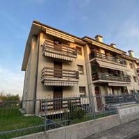 LUMINOSO APPARTAMENTO BICAMERE + STUDIO ALL'ULT...