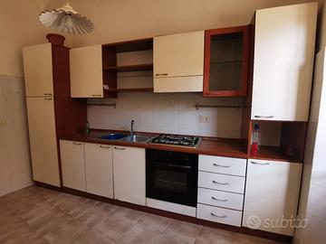 Cucina lineare 3 metri con ettrodomestici