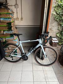 CUBE ATTAIN GTC BICI CORSA