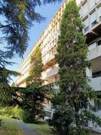 Immobile in asta di 195 m² con 3 locali e box auto