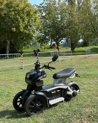 DOOHAN ITANK SCOOTER ELETTRICO