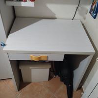Scrivania 80x60x80