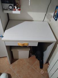 Scrivania 80x60x80