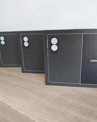 SAMSUNG FOLD8  512GB WHITE SIGILLATI 