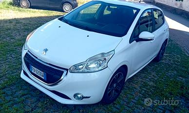 Peugeot 208 1.4 VTi 95 CV 5p. GPL Distr. Nuova